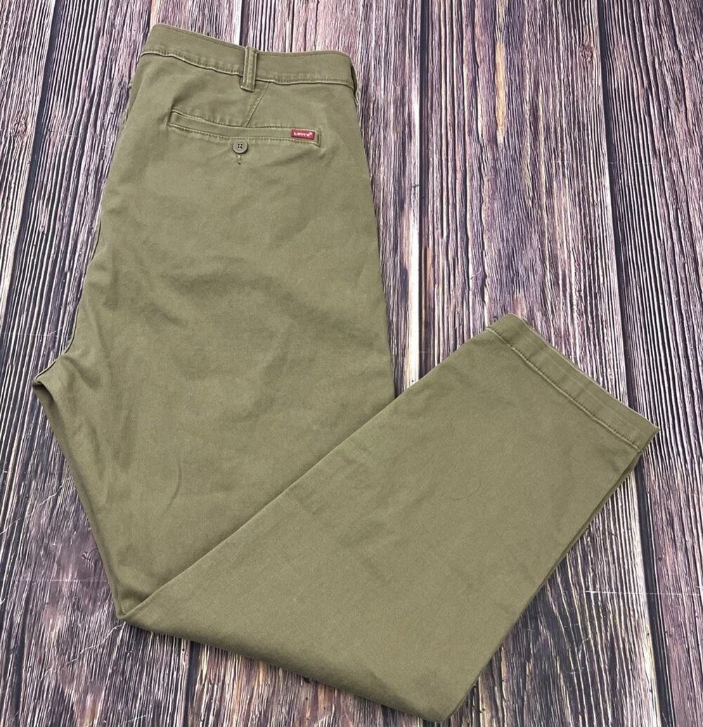 Levis XX Chino Tan Pants Standard Taper Stretch Mens Size 40x30 (Actual 40x29)